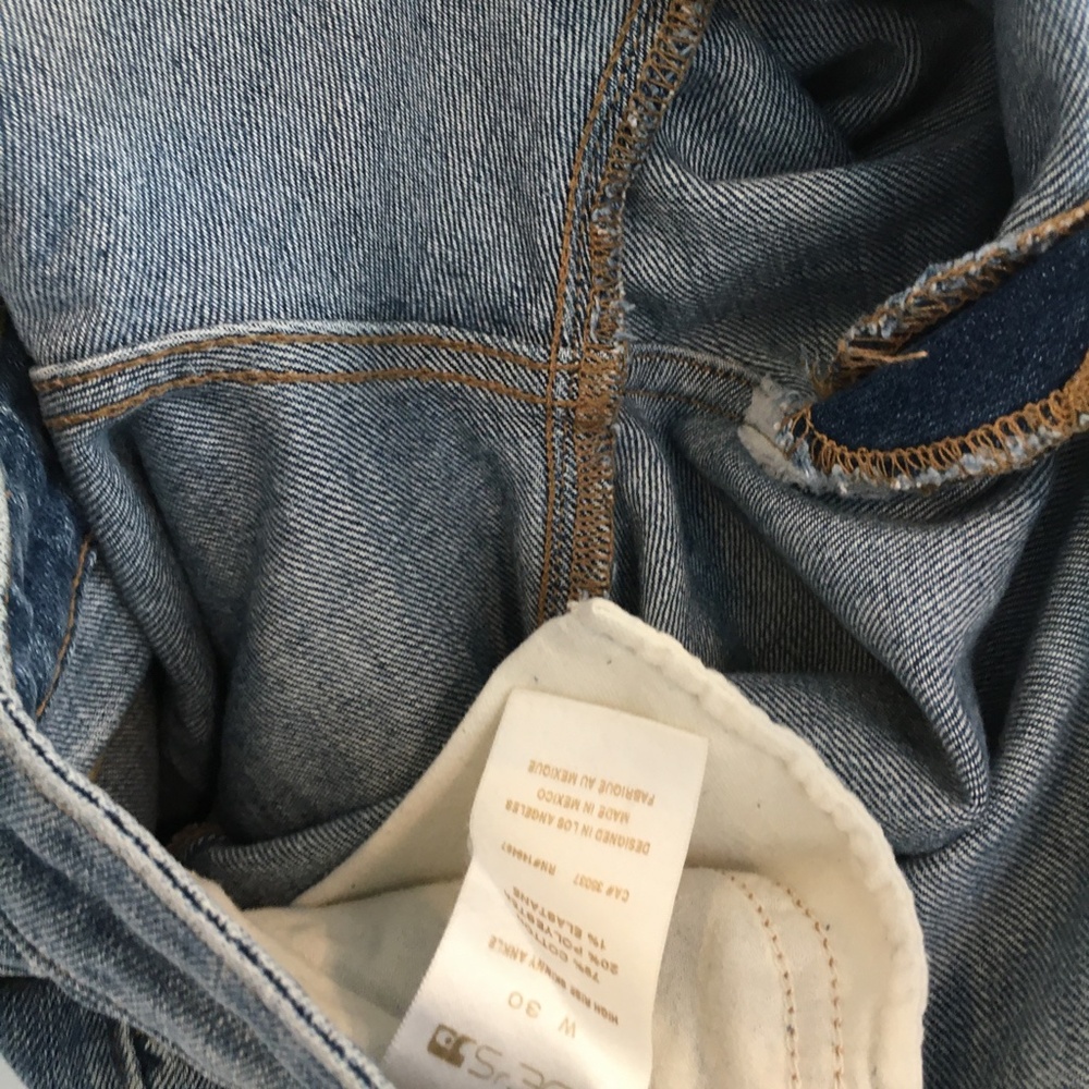 Joe’s Jeans High Rise Skinny Ankle Wheaton Raw Frayed Hem Size 30 Light Wash - Picture 13 of 15